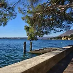 Taverna Πανσιόν 4*