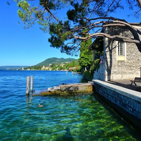 בית הארחה Taverna 3*