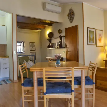 Taverna Πανσιόν 4*